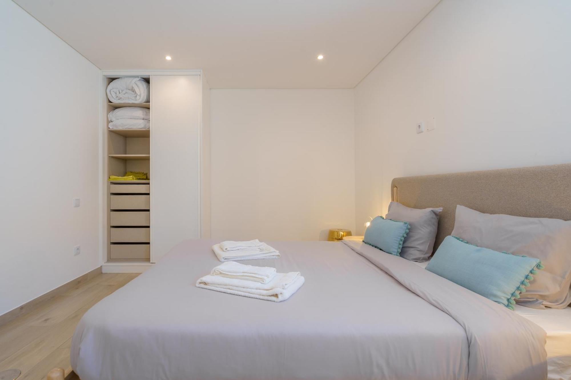 Villa Porto Dinheiro, With Ocean View Casal do Cigano 外观 照片